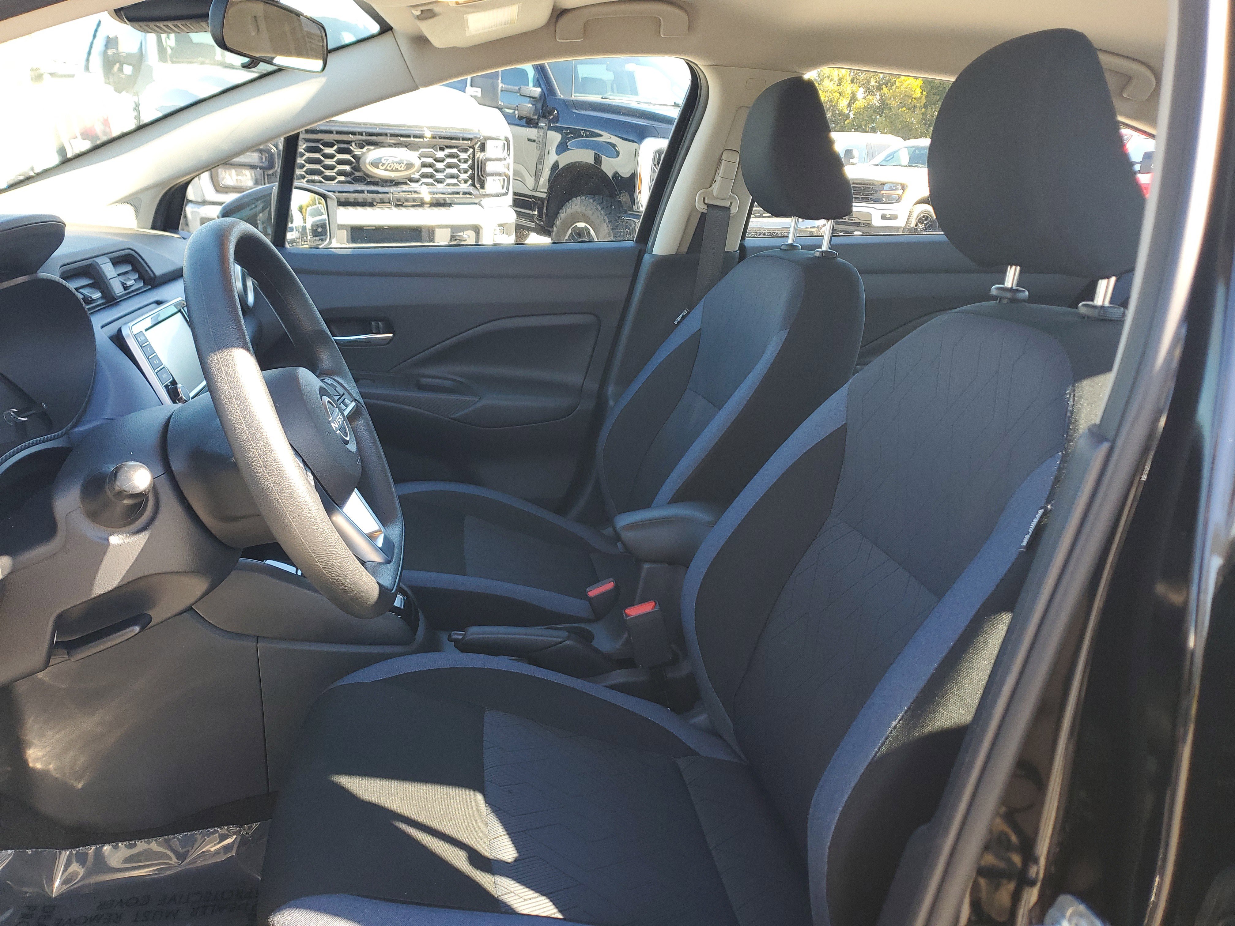 Certified 2025 Nissan Versa SV image 11