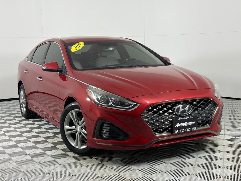 Used 2019 Hyundai Sonata SEL FWD image 2