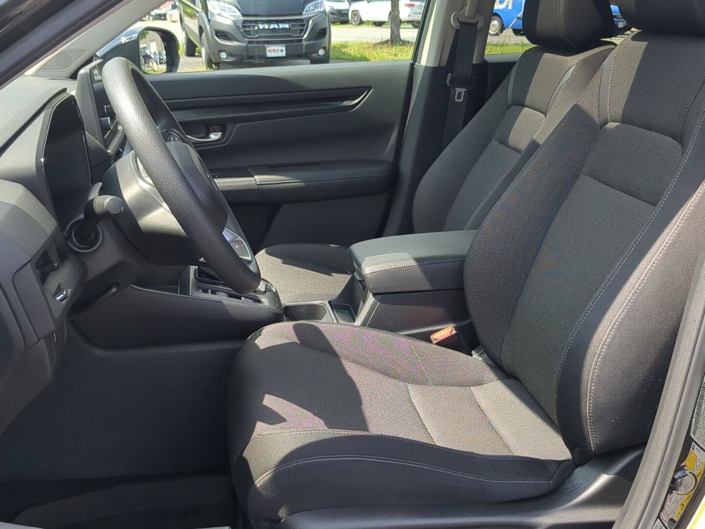 Used 2023 Honda CR-V EX image 12