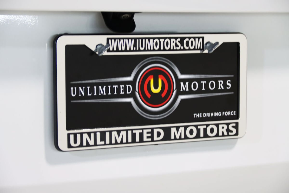 Used 2023 Mercedes-Benz Metris Passenger image 4