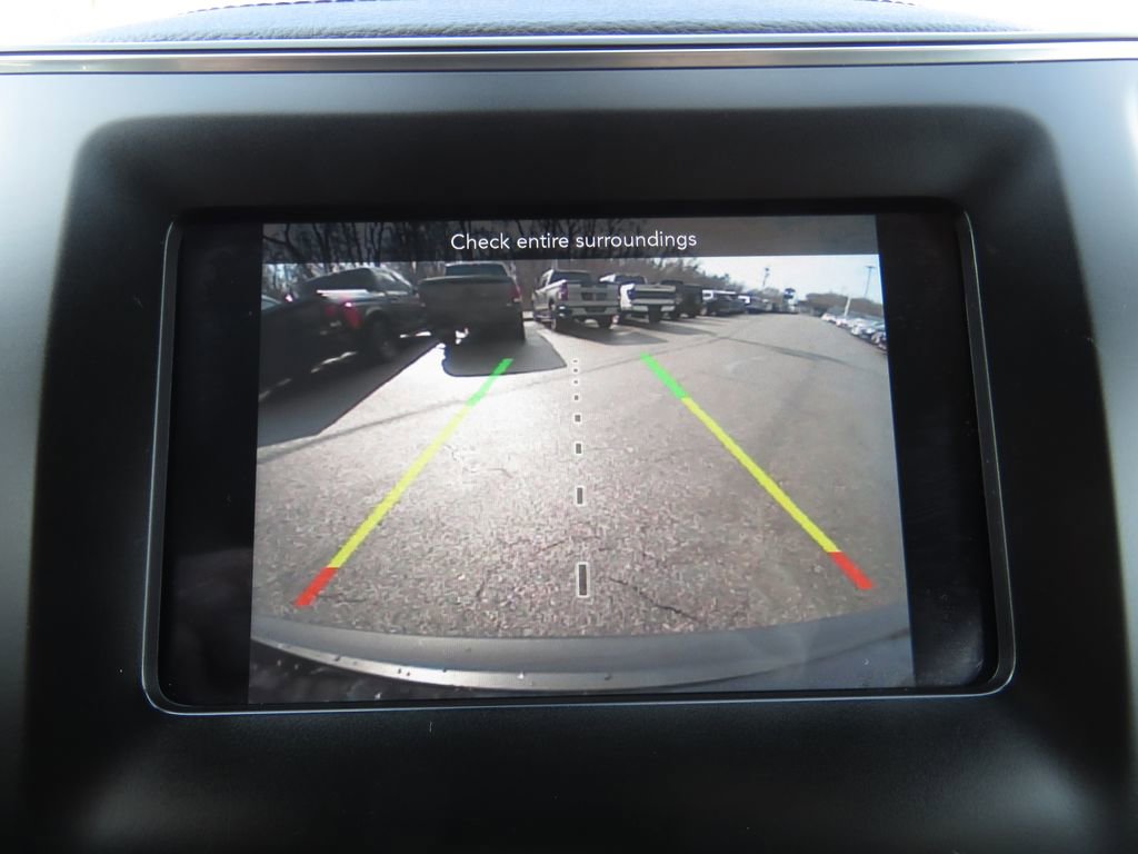 Used 2019 Jeep Cherokee Latitude Plus w/ Cold Weather Group image 24
