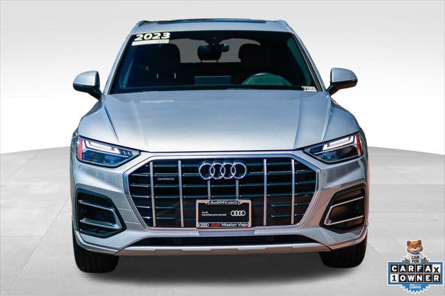 Certified 2023 Audi Q5 2.0T Premium w/ Convenience Package AWD/4WD image 2