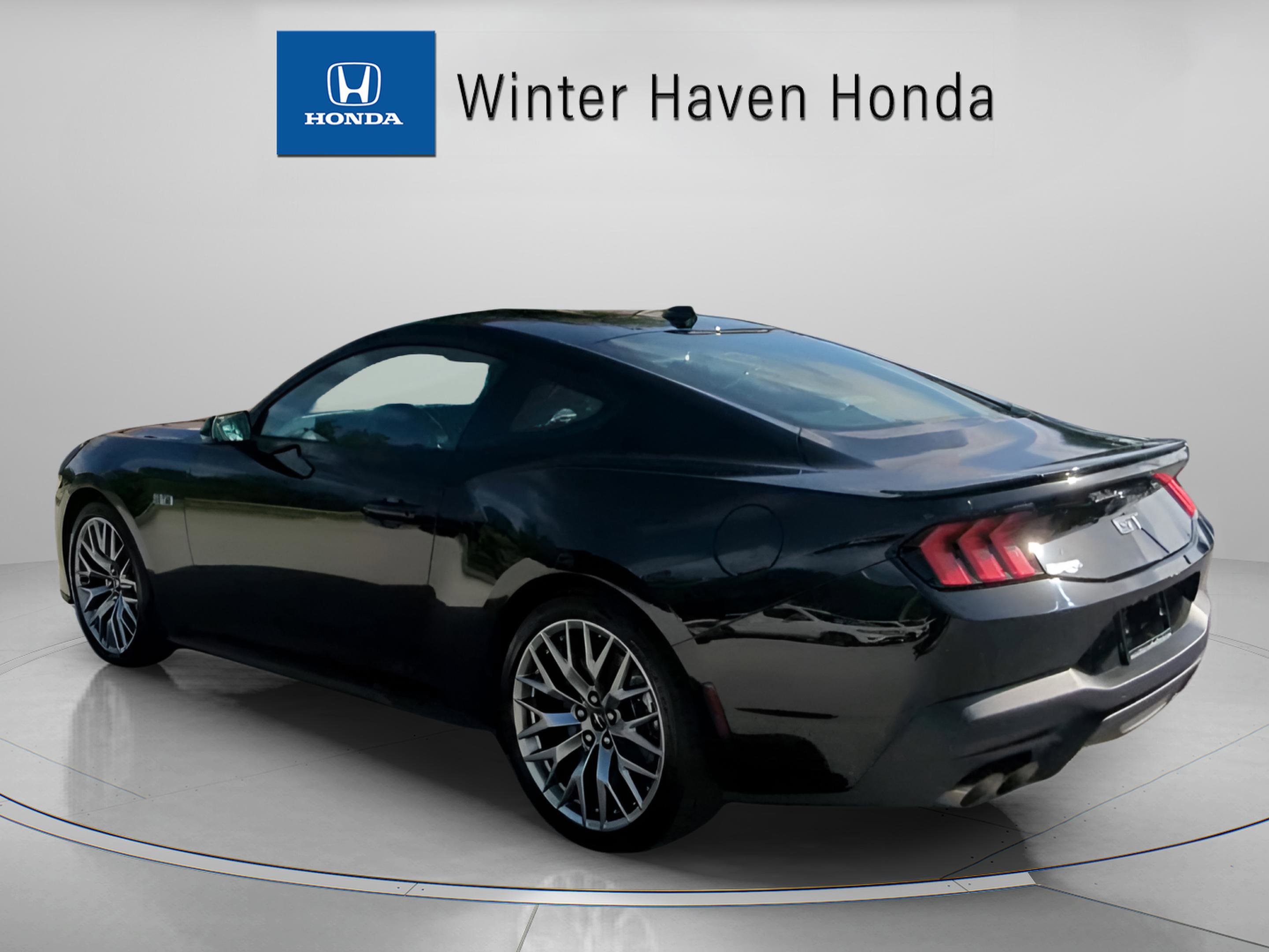 Used 2025 Ford Mustang GT Premium image 21