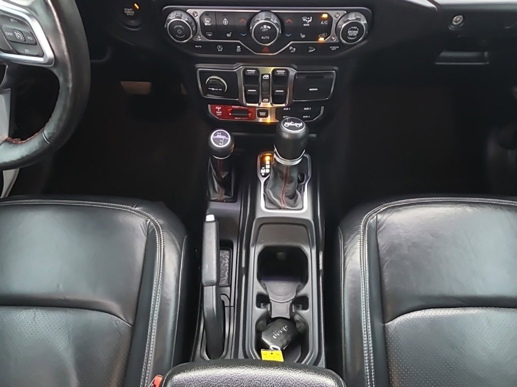 Used 2018 Jeep Wrangler Unlimited Rubicon image 26