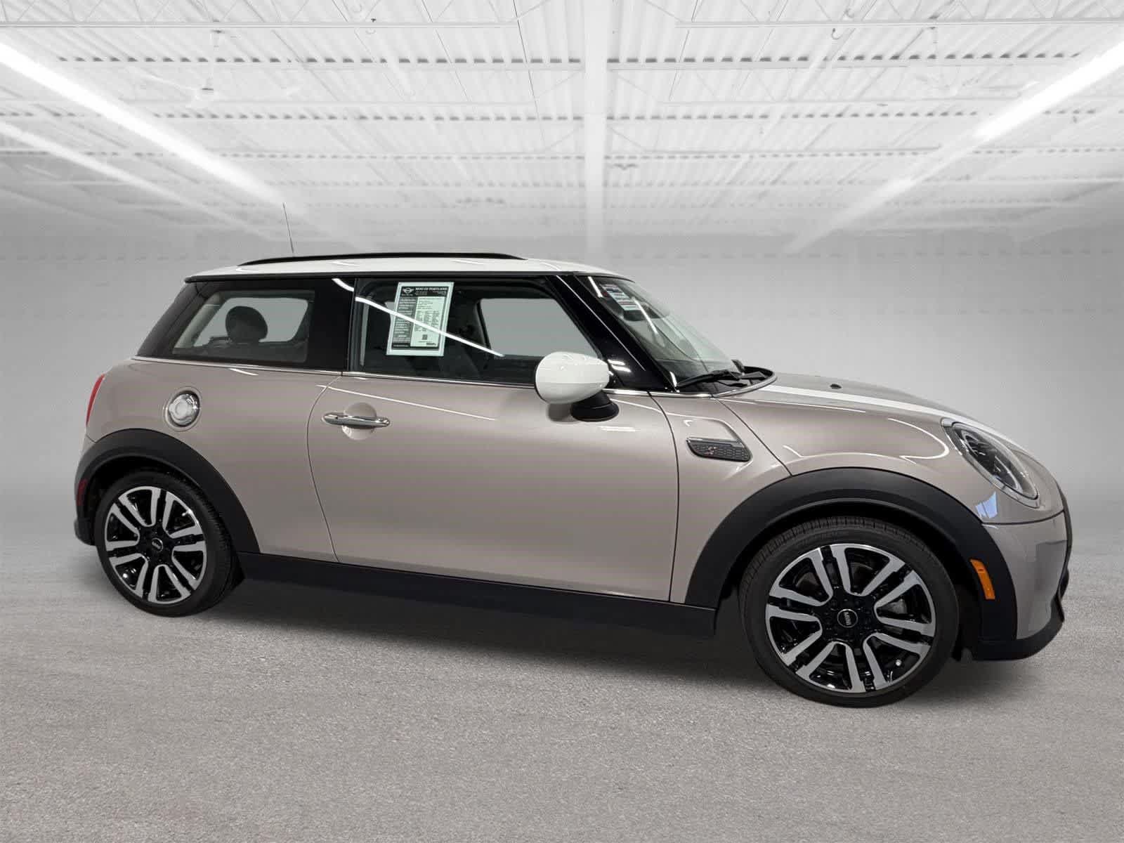 Used 2023 MINI Cooper S FWD image 7