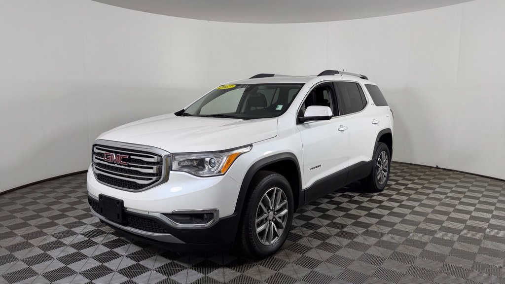 Used 2017 GMC Acadia SLE FWD image 3