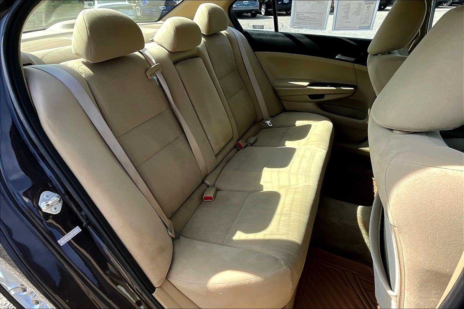 Used 2011 Honda Accord LX-P image 26