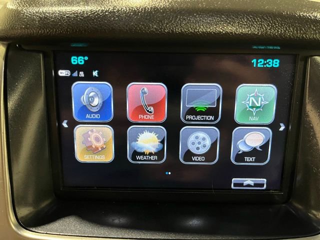 Used 2018 Chevrolet Suburban Premier image 34