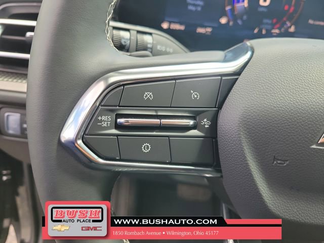 Used 2026 Chevrolet Traverse LT AWD/4WD image 26