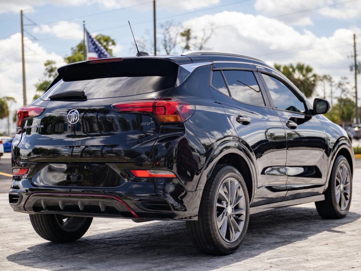Used 2020 Buick Encore GX Preferred w/ Sport Touring Package FWD image 14