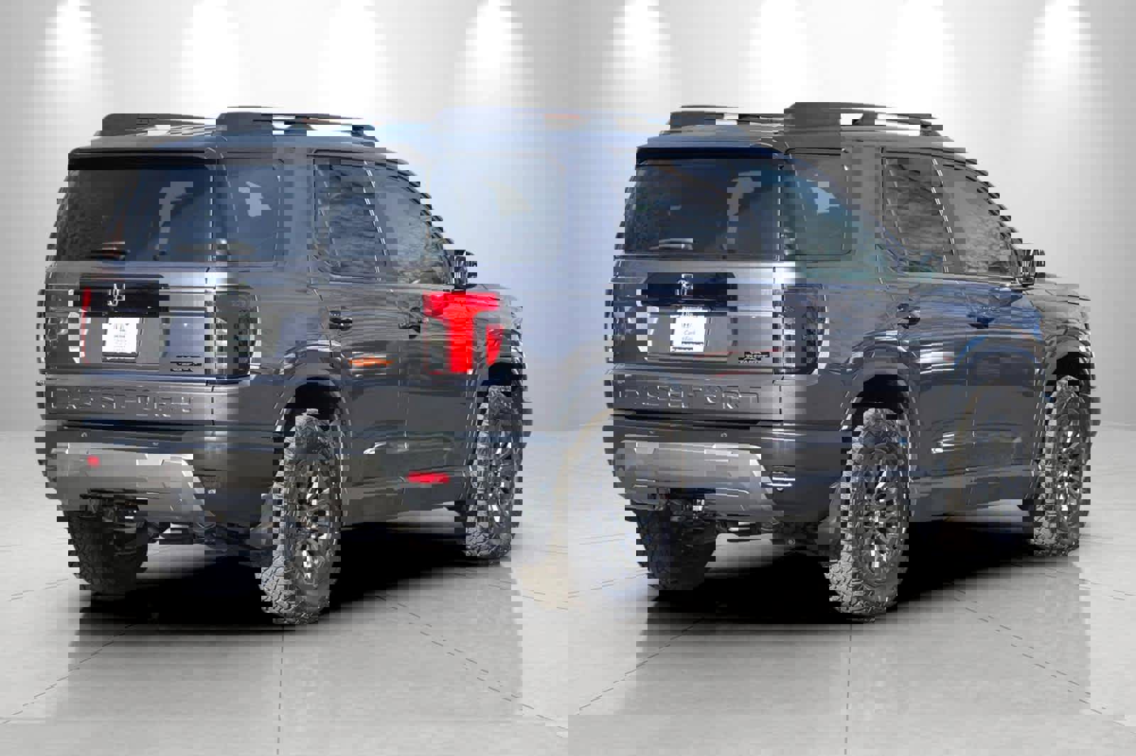 Used 2026 Honda Passport TrailSport image 2