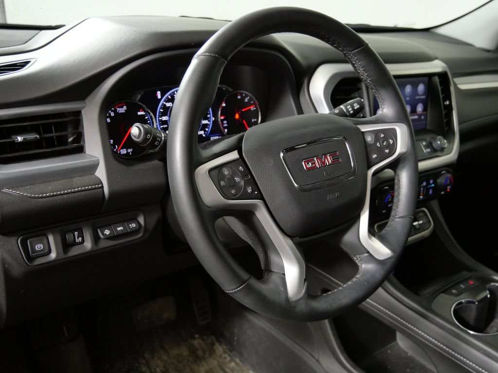 Used 2023 GMC Acadia SLT w/ Technology Package AWD/4WD image 12