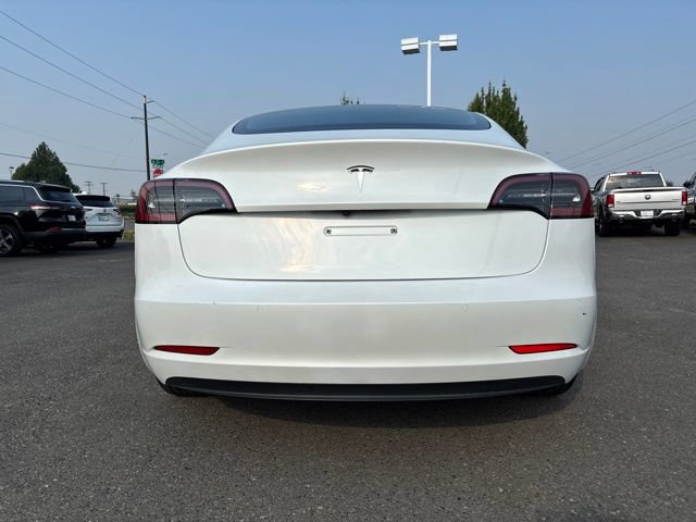 Used 2021 Tesla Model 3 Standard Range Plus RWD image 4