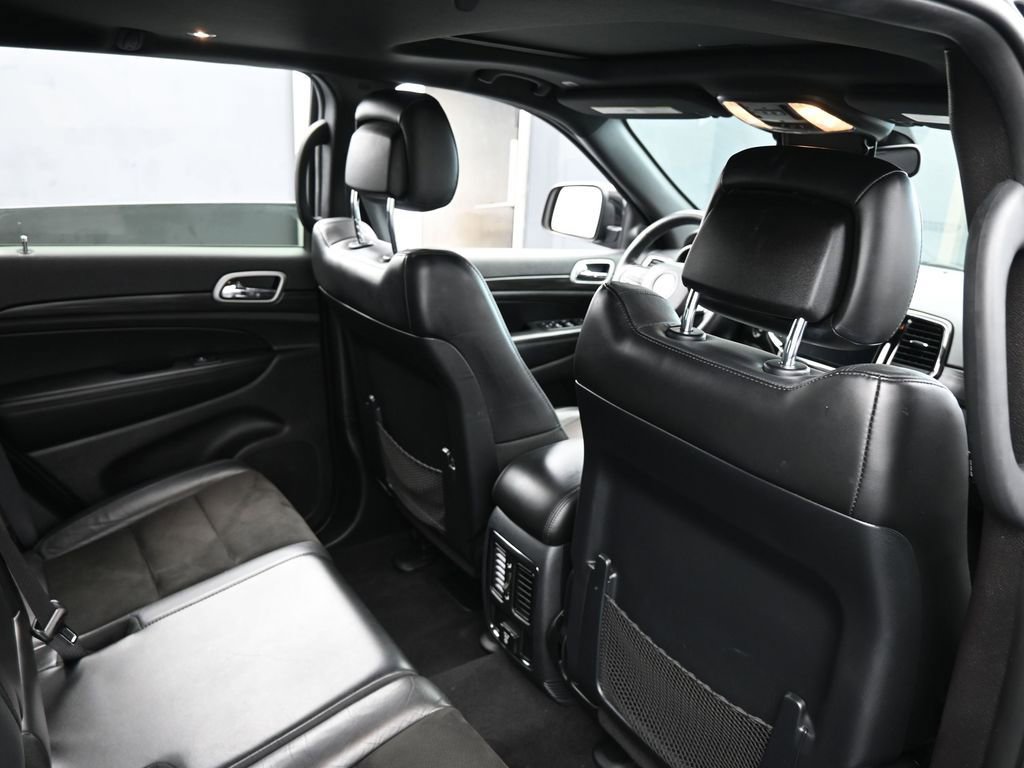 Used 2020 Jeep Grand Cherokee Altitude image 43