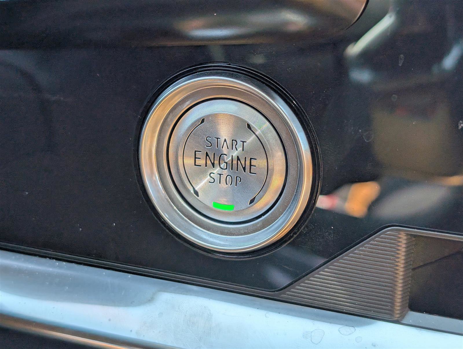 Used 2023 Chevrolet Corvette 2LT w/ Chrome Exterior Badge Package image 23