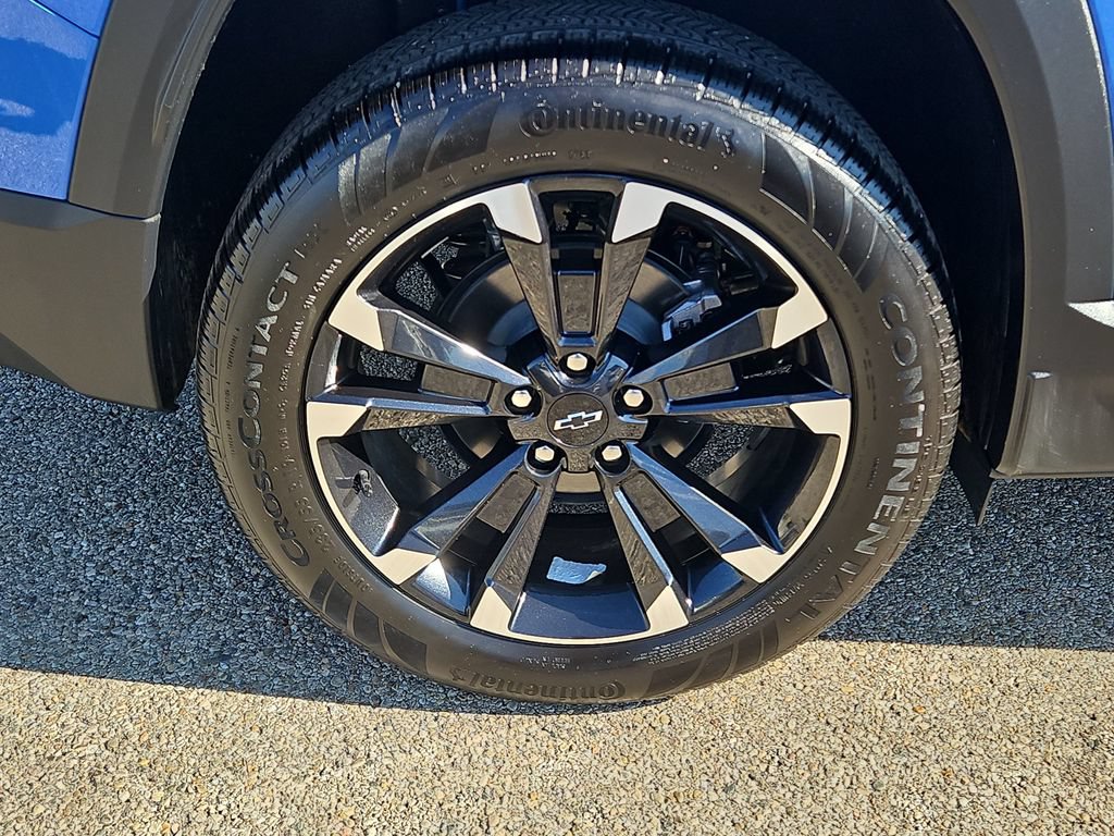 Used 2026 Chevrolet Equinox RS w/ Convenience Package III FWD image 5