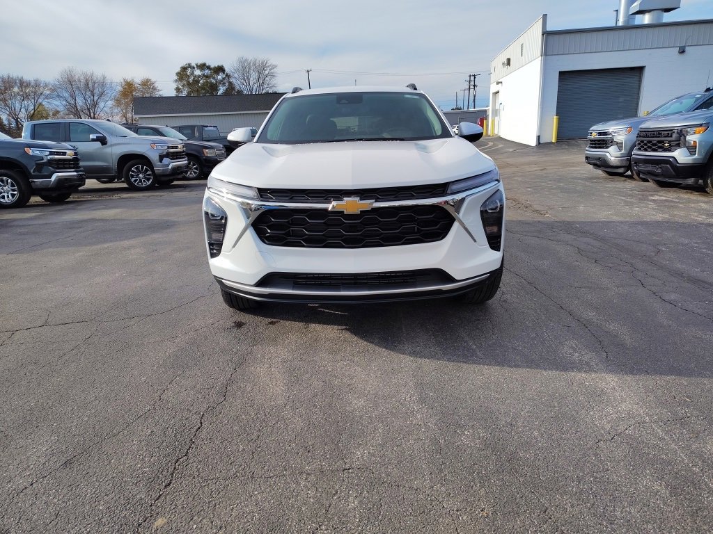 New 2026 Chevrolet Trax LT image 6
