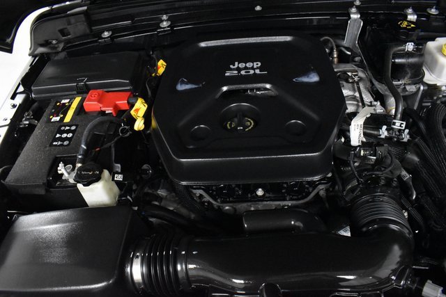 Used 2023 Jeep Wrangler Unlimited Sahara w/ Cold Weather Group image 10