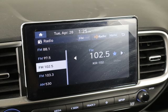 Used 2025 Hyundai Venue SE FWD image 30