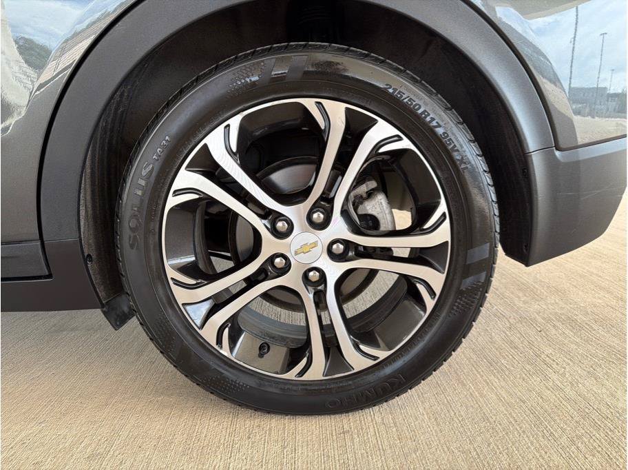 Used 2018 Chevrolet Bolt Premier w/ Driver Confidence II Package FWD image 29