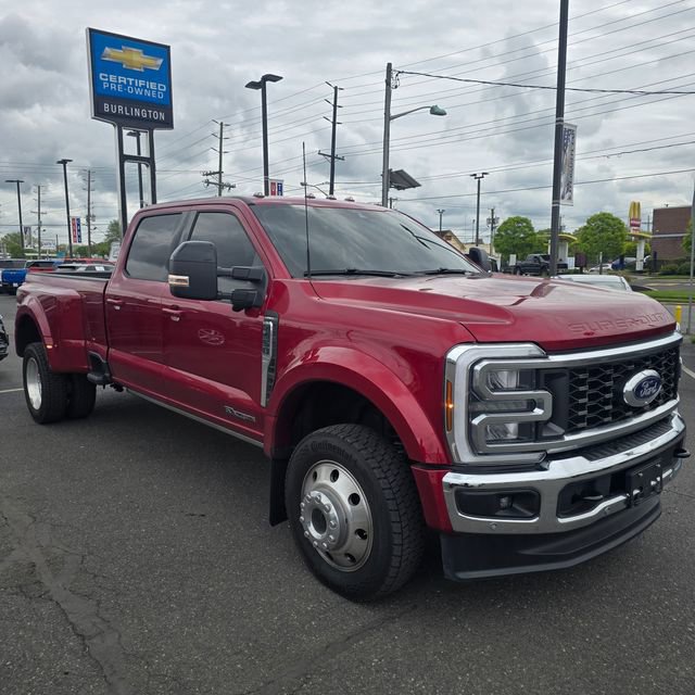 Used 2025 Ford F450 Lariat w/ Lariat Ultimate Package AWD/4WD image 1