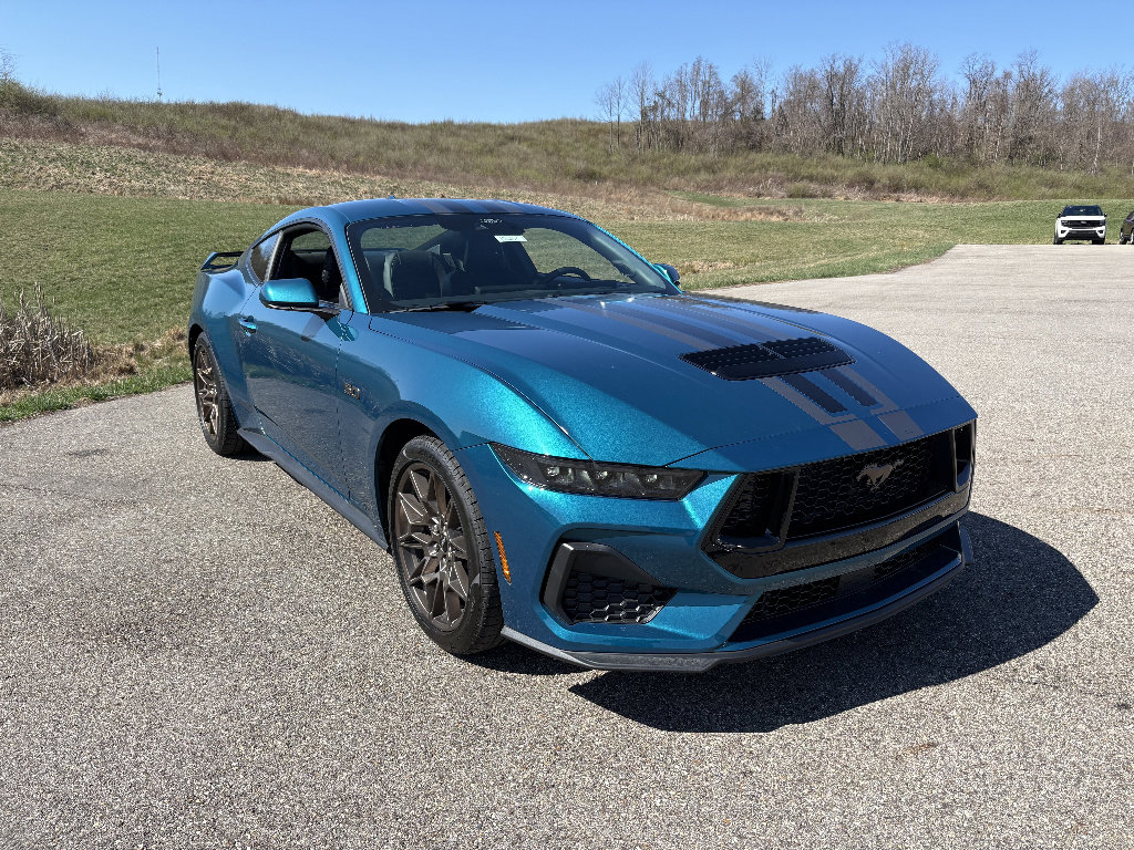 New 2026 Ford Mustang GT w/ GT Performance Package image 7