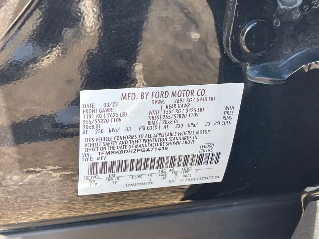 Used 2023 Ford Explorer XLT w/ Equipment Group 202A image 28