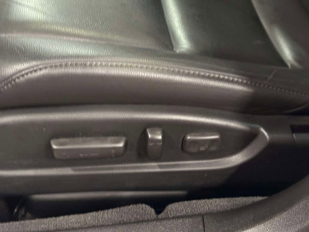 Used 2020 Acura TLX FWD image 21