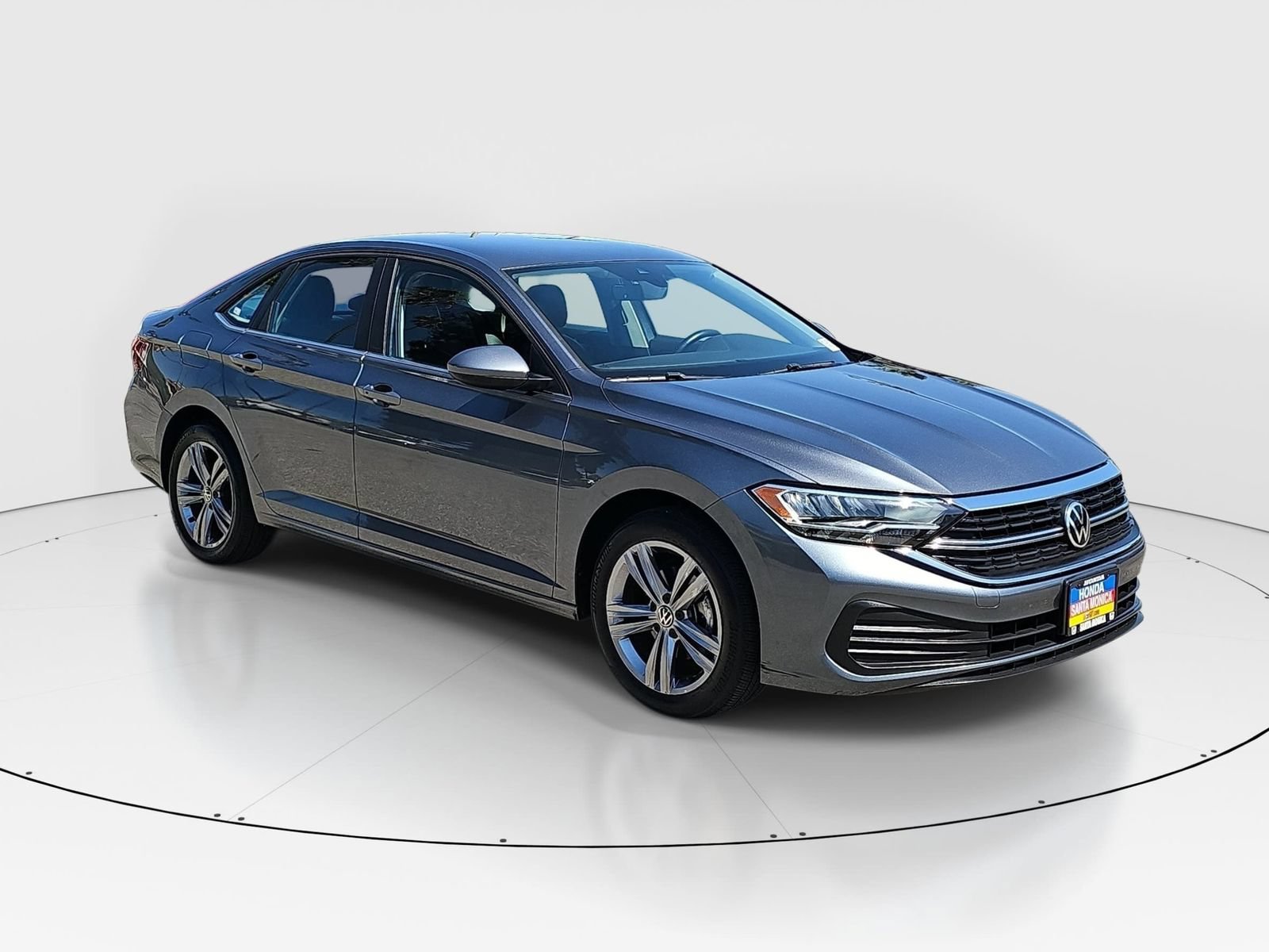 Used 2022 Volkswagen Jetta SE FWD image 3