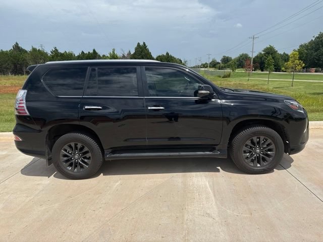 Used 2022 Lexus GX 460 Premium w/ Premium Package AWD/4WD image 4