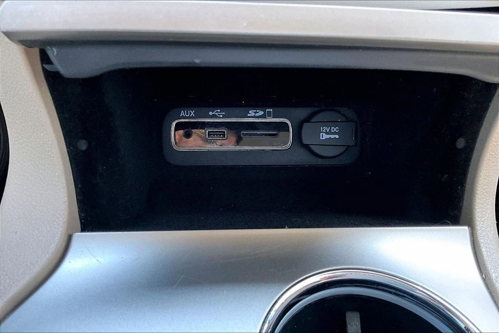 Used 2014 Jeep Grand Cherokee Limited w/ Mopar Chrome Edition Group image 32