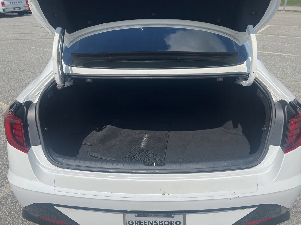 Used 2022 Hyundai Sonata SEL FWD image 13