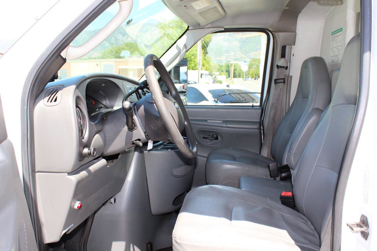 Used 2007 Ford E-450 and Econoline 450 RWD image 13