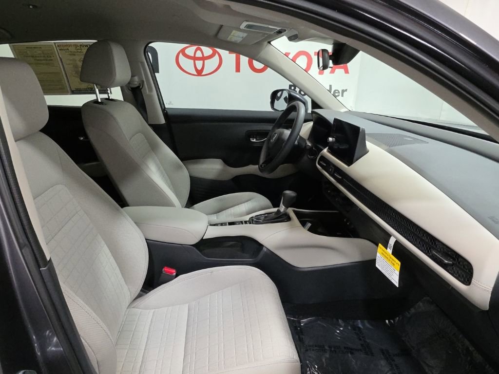 Used 2026 Honda HR-V LX image 11
