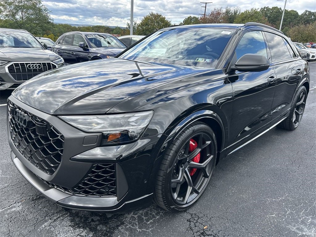 New 2026 Audi RS Q8 performance image 4