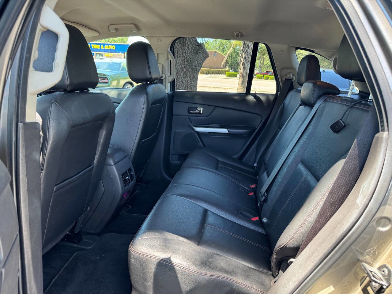Used 2014 Ford Edge Limited FWD image 12