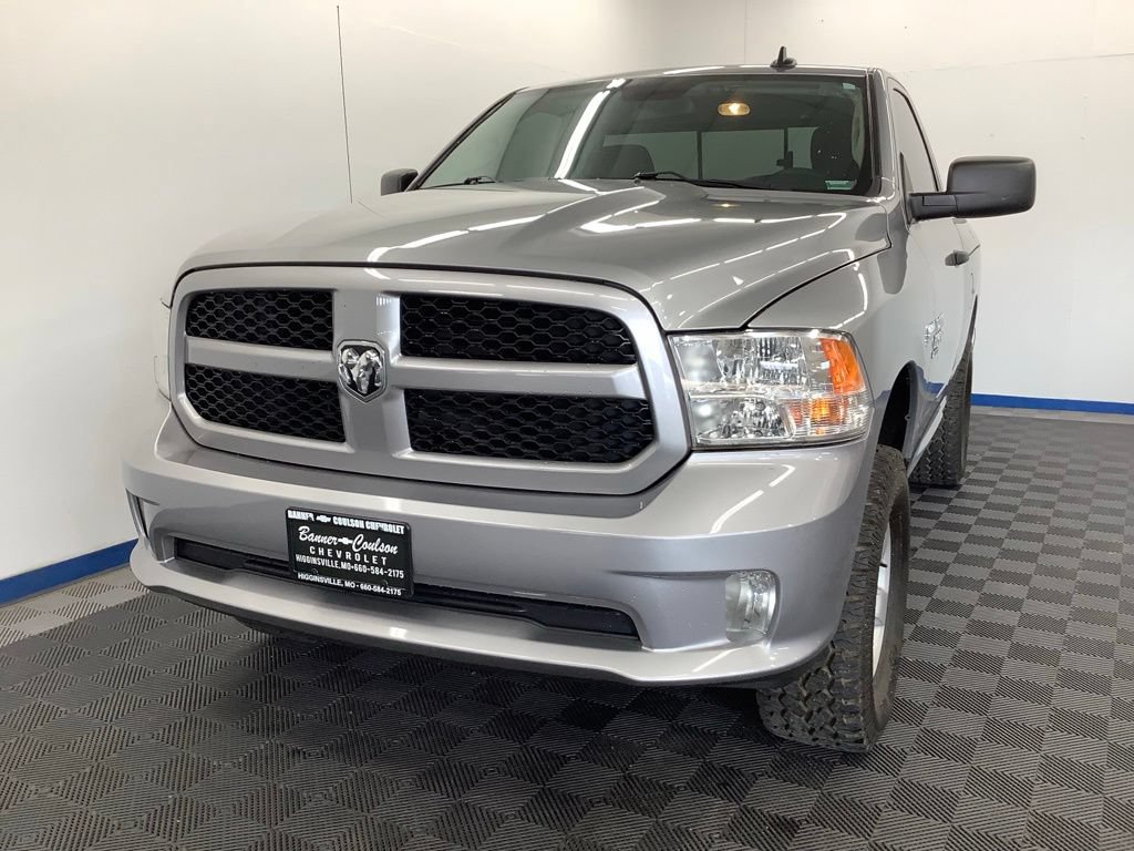 Used 2021 RAM 1500 Express w/ Express Value Package AWD/4WD image 2