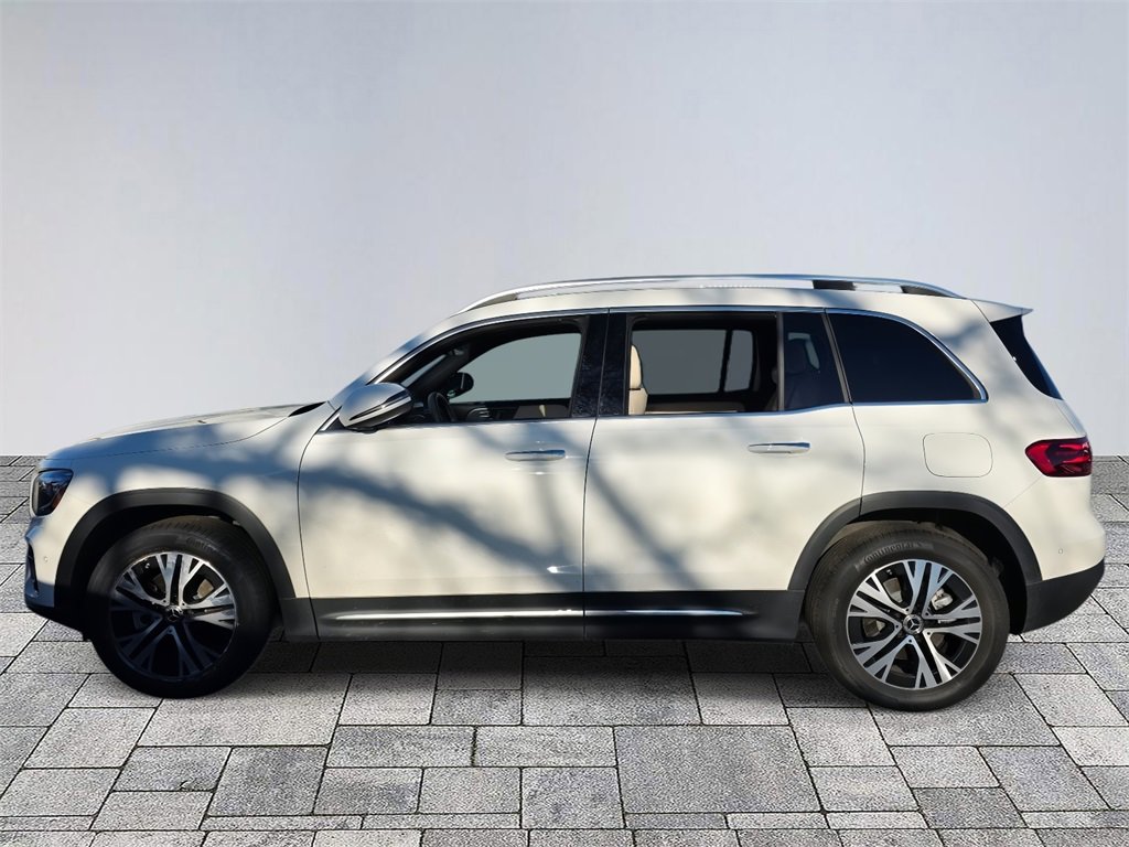 Certified 2025 Mercedes-Benz GLB 250 image 4