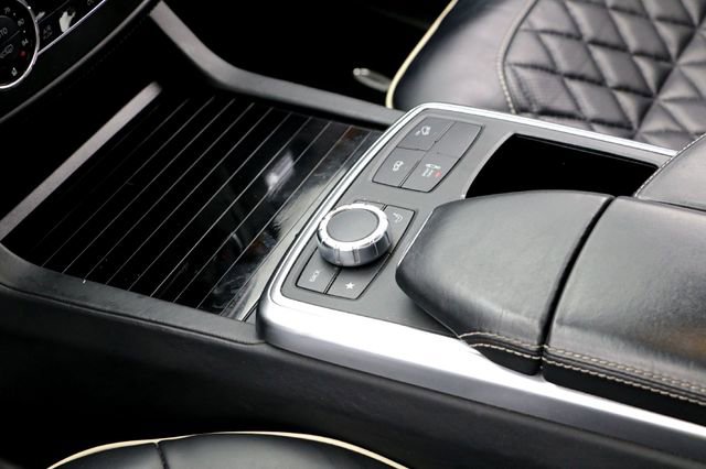 Used 2013 Mercedes-Benz GL 550 4MATIC image 20