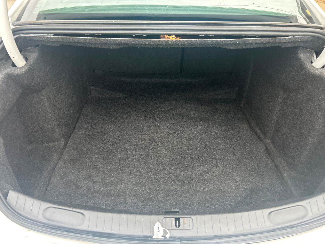 Used 2019 Chevrolet Impala LT FWD image 20