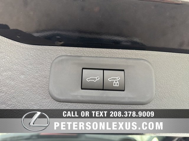 New 2026 Lexus TX 500h AWD image 21