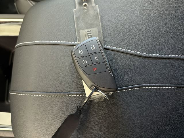 New 2026 Chevrolet Traverse LT w/ Midnight/Sport Edition image 37