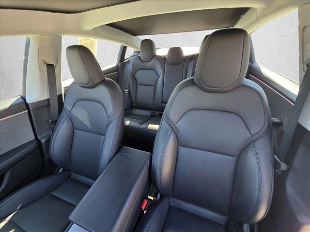 Used 2025 Tesla Model 3 Long Range image 12