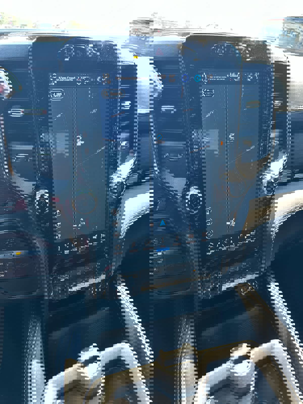 Used 2024 RAM 3500 Limited image 16