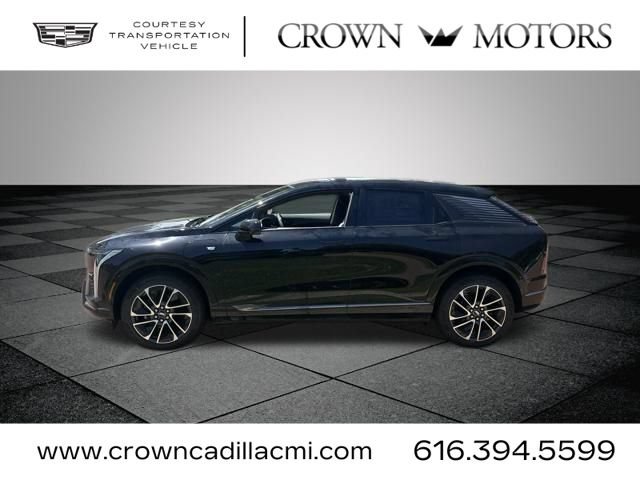 Used 2026 Cadillac Optiq Sport 1 w/ LPO, Floor Liner Package AWD/4WD image 6