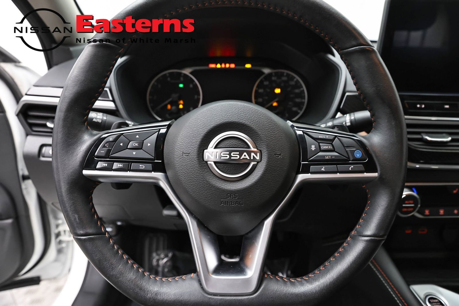 Used 2024 Nissan Altima 2.0 SR FWD image 10