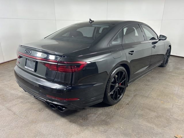 Used 2023 Audi S8 w/ S8 Comfort Plus Package image 7