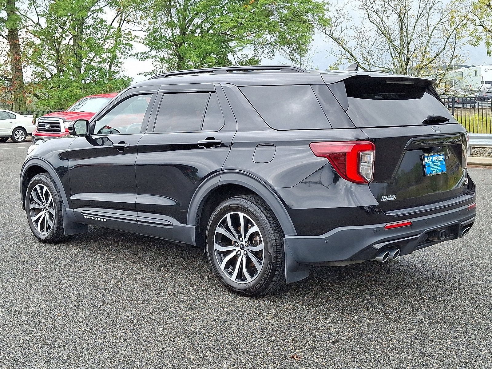 Certified 2021 Ford Explorer ST w/ Equipment Group 401A image 4