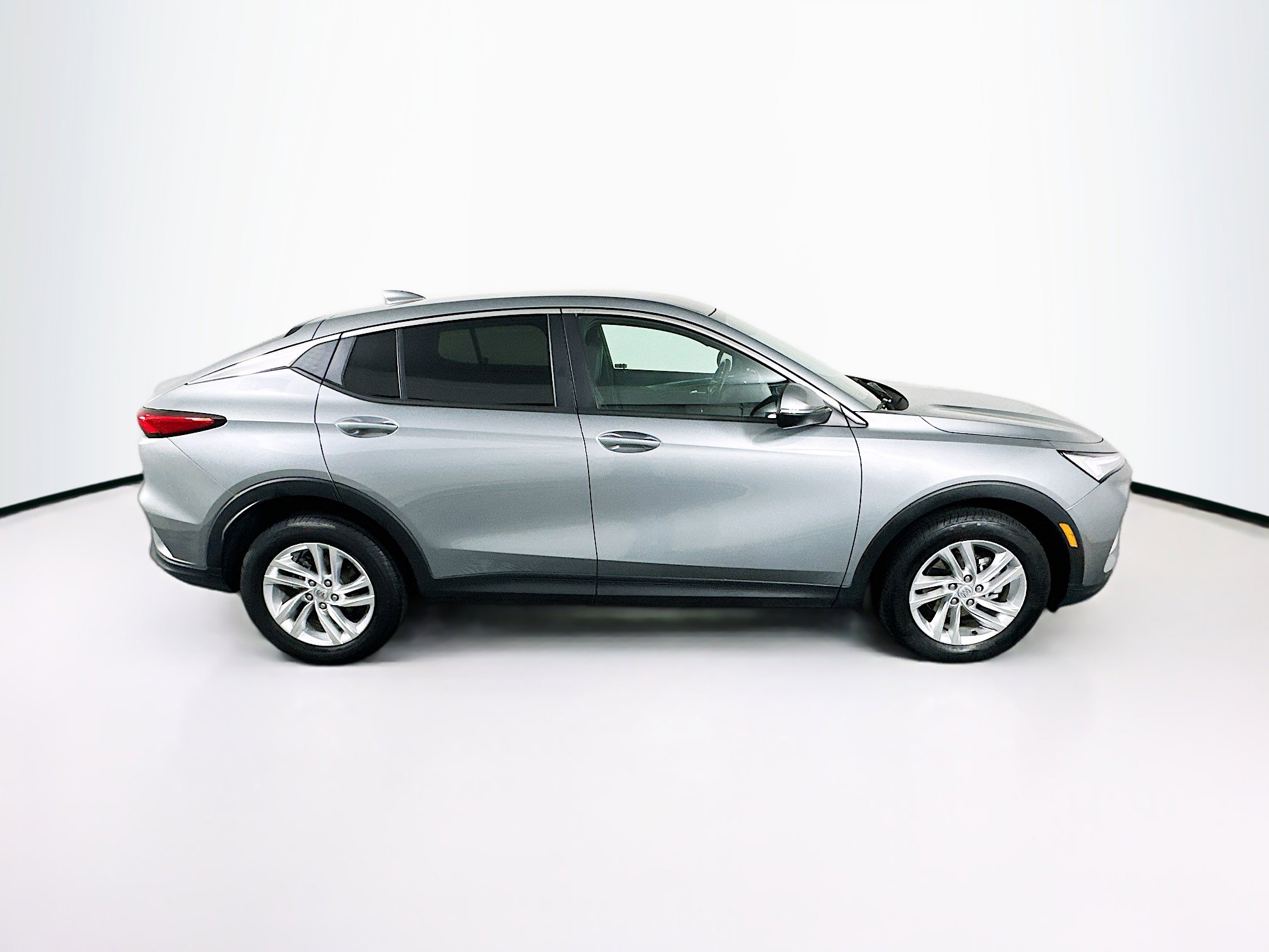 Used 2024 Buick Envista Preferred w/ Convenience I Package image 10