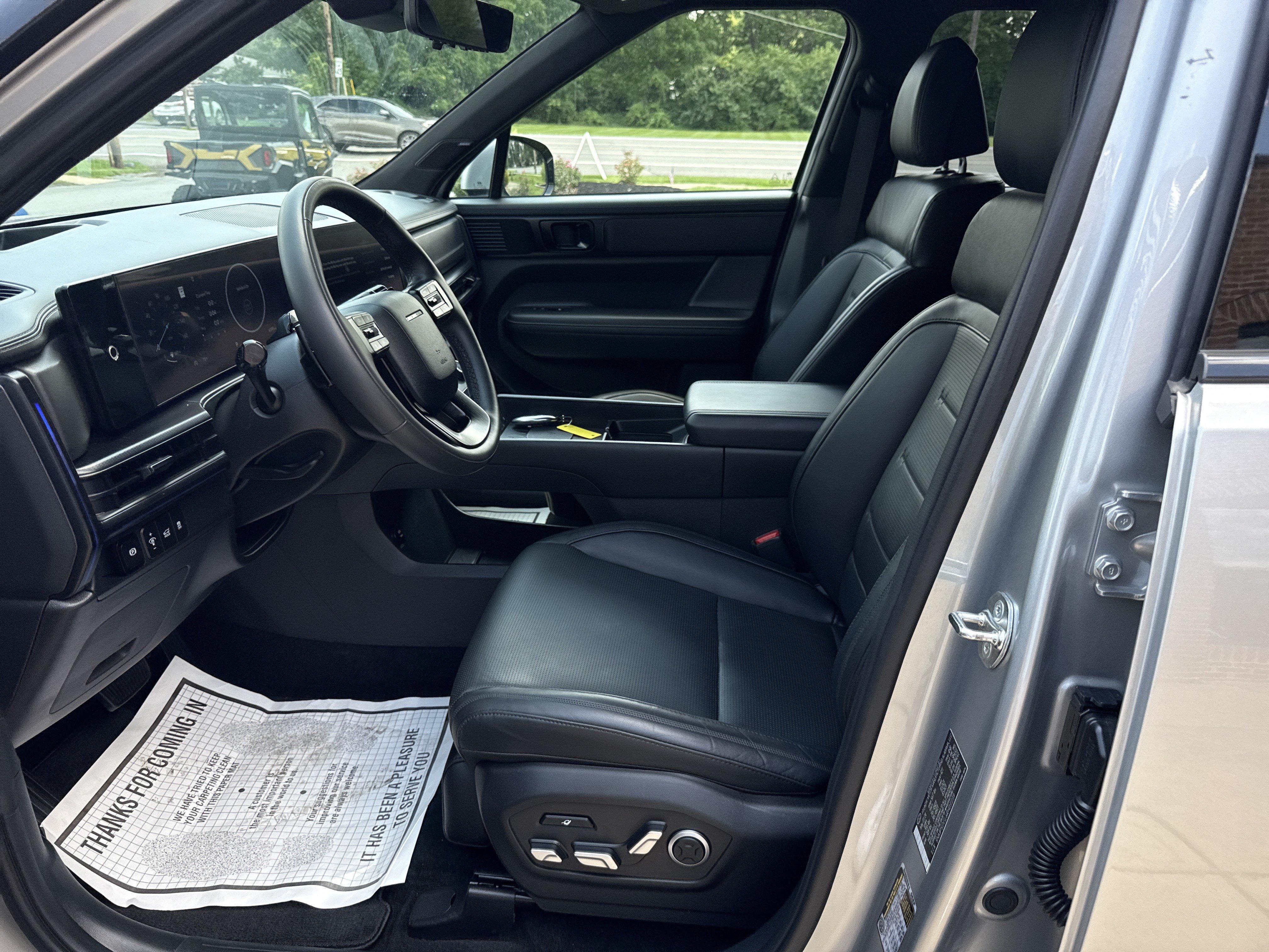 Used 2024 Hyundai Santa Fe Calligraphy AWD/4WD image 12